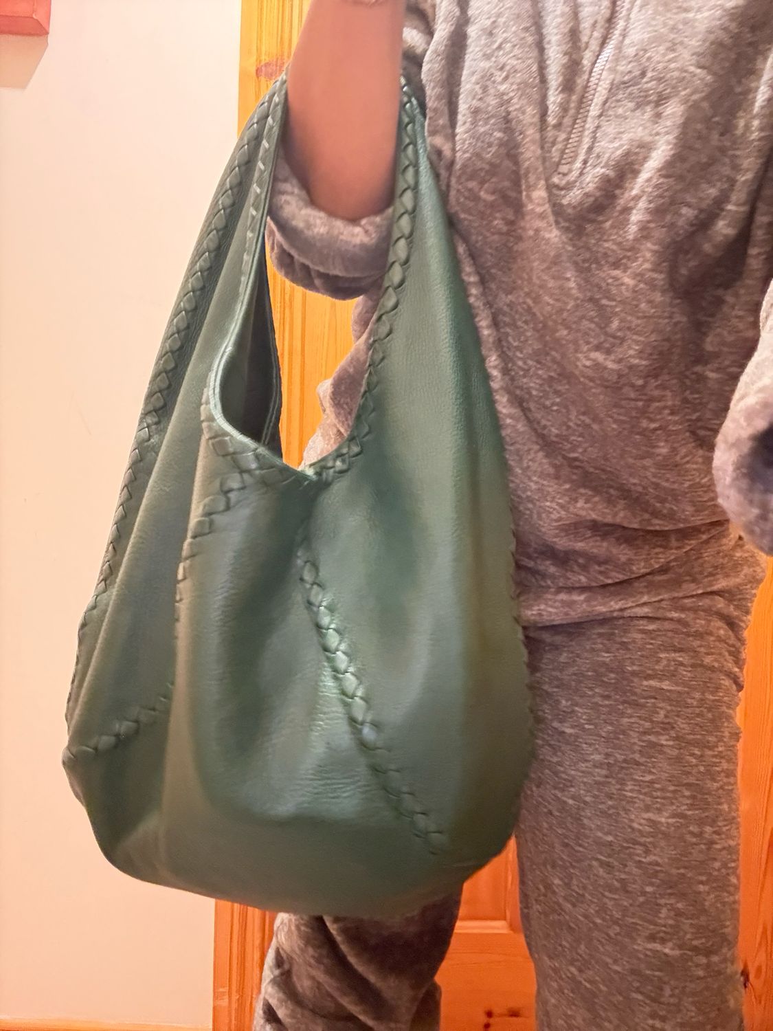 Bottega Veneta Intreciato Trimmed Cervo Hobo Bag green