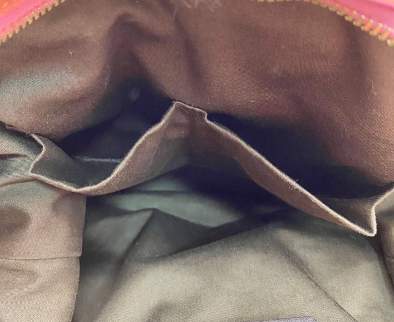 Saint Laurent Easy Y Handbag