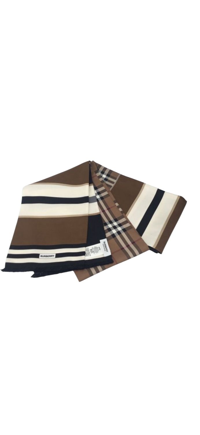 Burberry Silk Double-Face Scarf Burberry Silk Double-Face Scarf