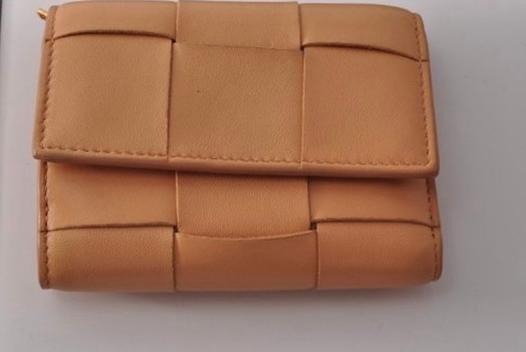 Bottega Veneta Cassette Trifold Leather wallet Camel