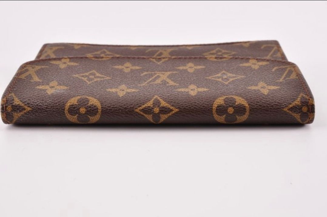 Louis Vuitton pochette Lava monogram leather 