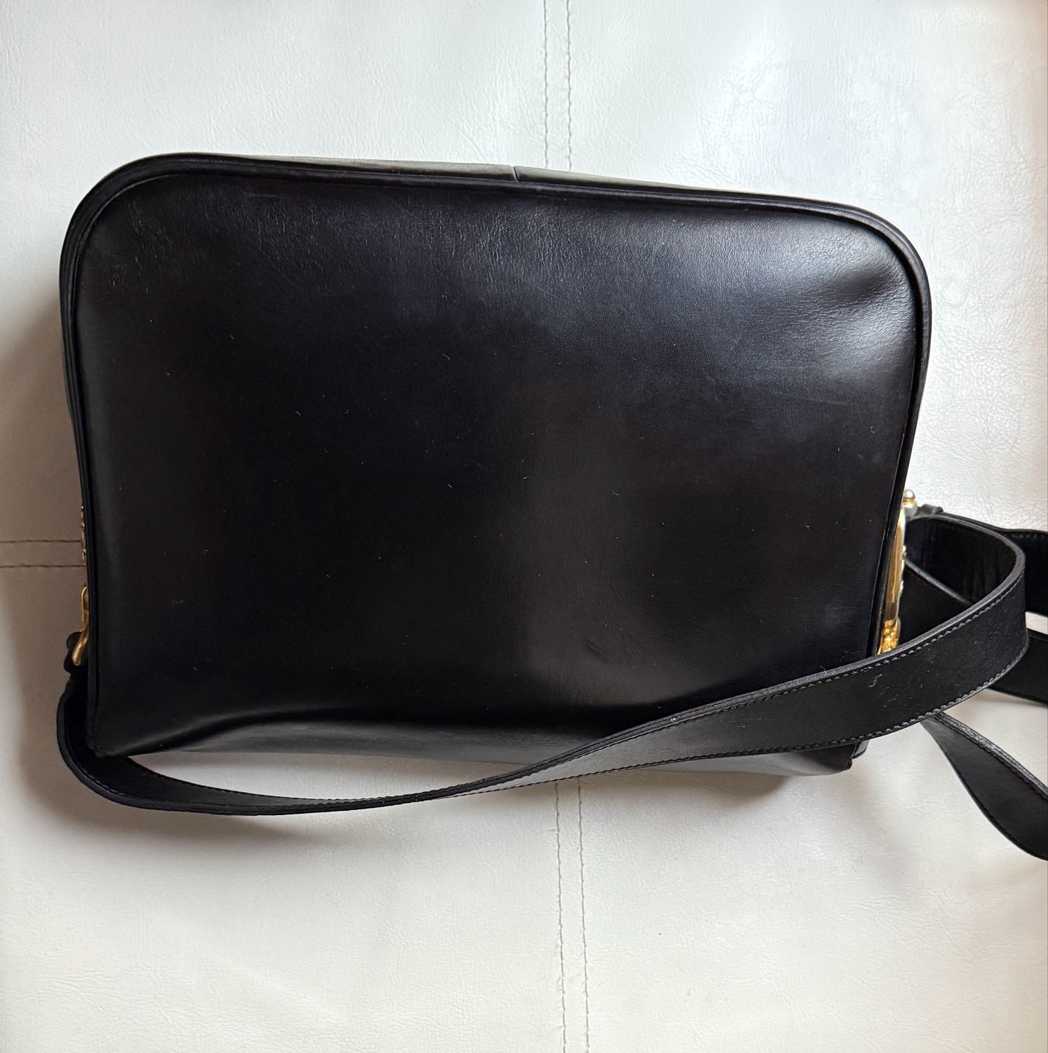 Vintage Celine Triomphe Box crossbody Leather purse Black