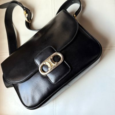Vintage Celine Triomphe Box crossbody Leather purse Black