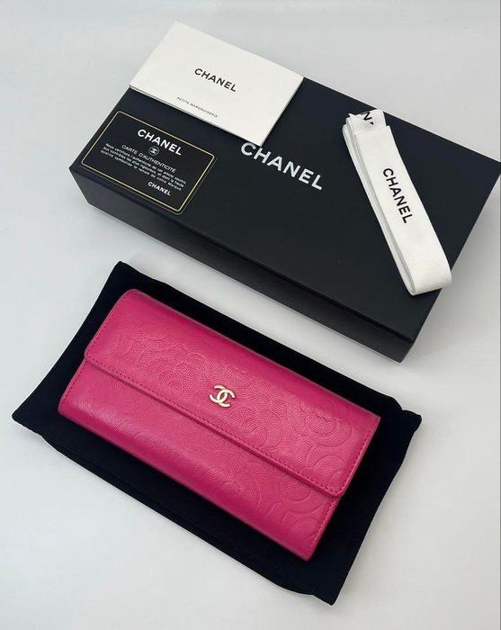 CHANEL Camellia Long Wallet Pink Lambskin with Box &amp; Card