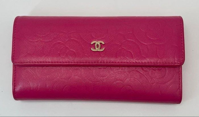 CHANEL Camellia Long Wallet Pink Lambskin with Box &amp; Card