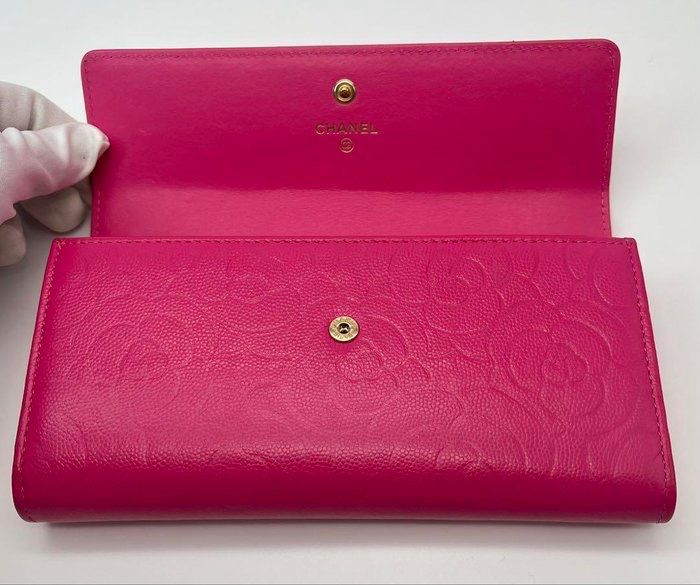CHANEL Camellia Long Wallet Pink Lambskin with Box &amp; Card