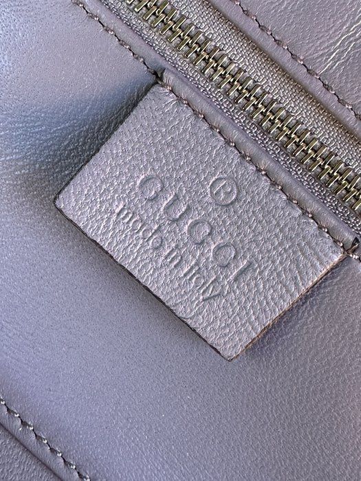 Gucci Interlocking Buckle Suede &amp; Crystal Clutch – Light Purple