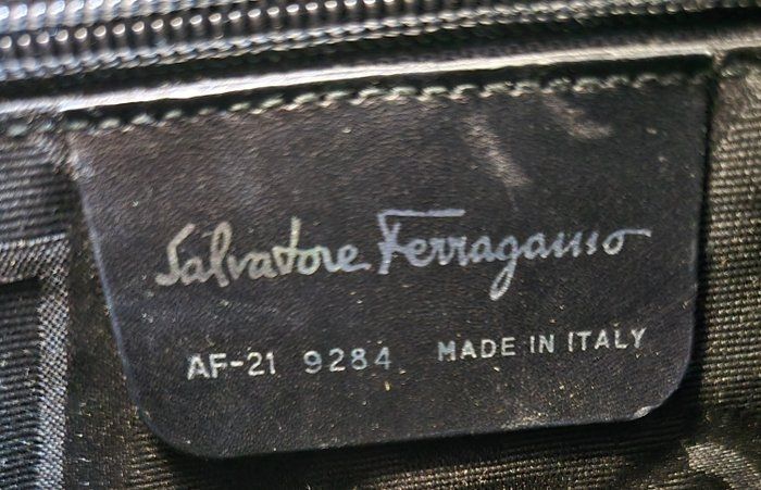 Salvatore Ferragamo Hobo Leather Shoulder Bag Black