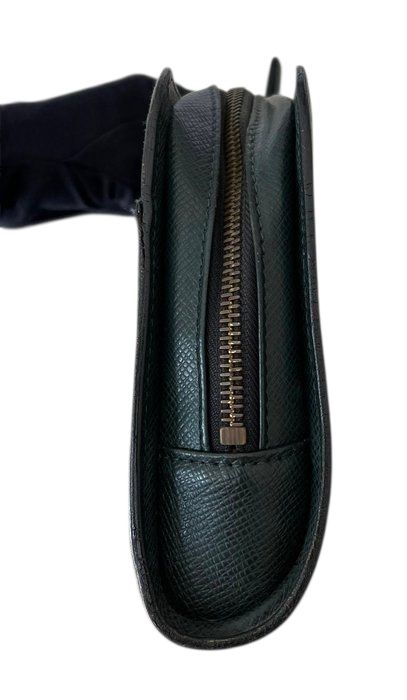 Louis Vuitton Baikal Tiaga leather pouch Green