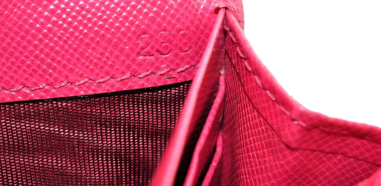 Prada Pink Leather Wallet Prada Pink Leather Wallet