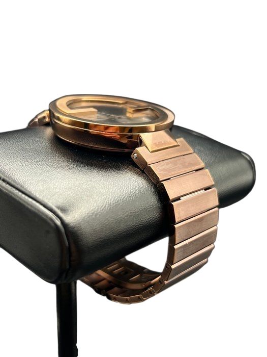 Gucci Interlocking XL Men’s Watch Gucci Interlocking XL Men’s Watch