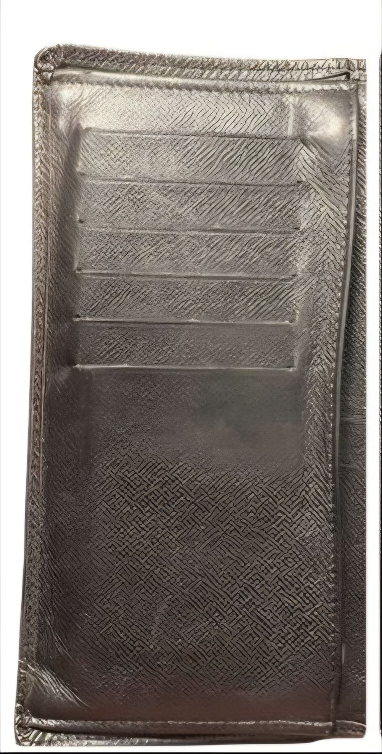 Louis Vuitton Brazza Long Bi-Fold Wallet – Taiga Leather – Brown Louis Vuitton Brazza Long Bi-Fold Wallet – Taiga Leather – Brown