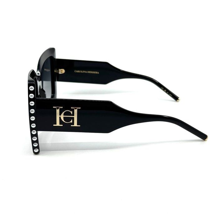 Carolina Herrera Black Acetate Sunglasses Carolina Herrera Black Acetate Sunglasses