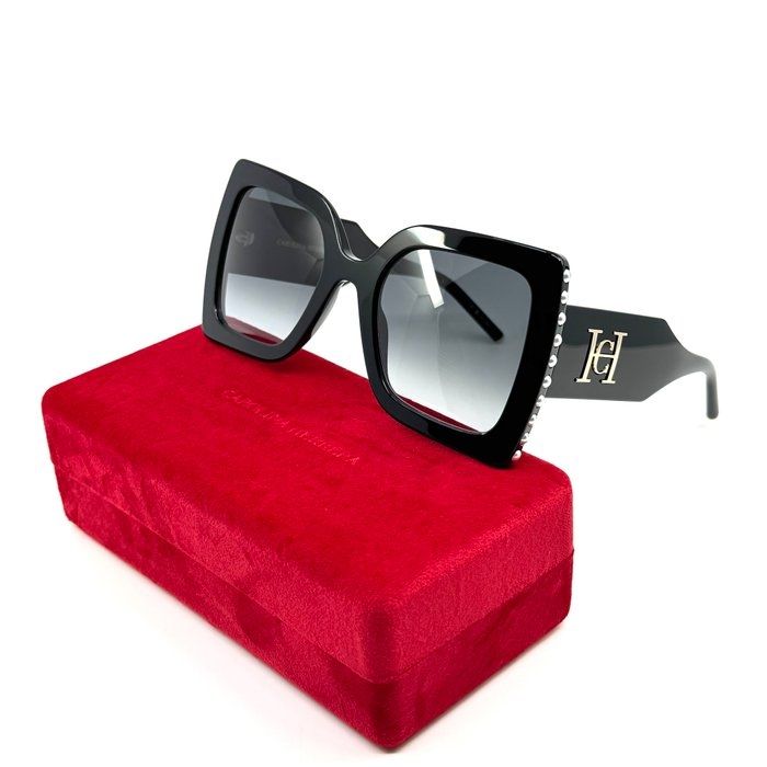 Carolina Herrera Black Acetate Sunglasses Carolina Herrera Black Acetate Sunglasses