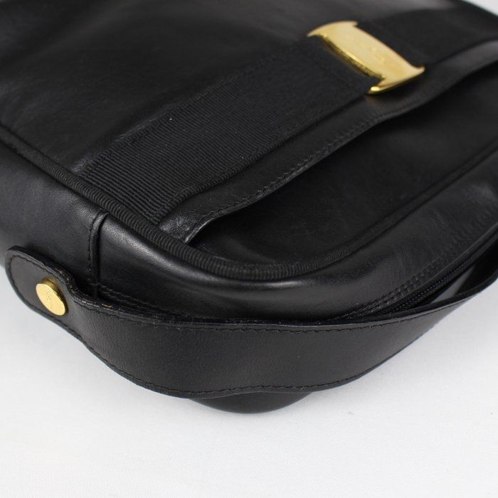 Salvatore Ferragamo Vara Bow Leather Crossbody Bag – Black