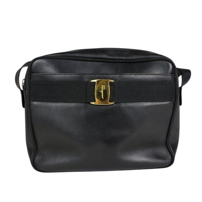 Salvatore Ferragamo Vara Bow Leather Crossbody Bag – Black