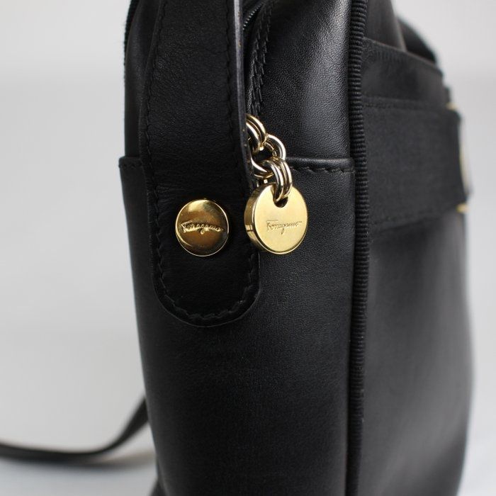 Salvatore Ferragamo Vara Bow Leather Crossbody Bag – Black