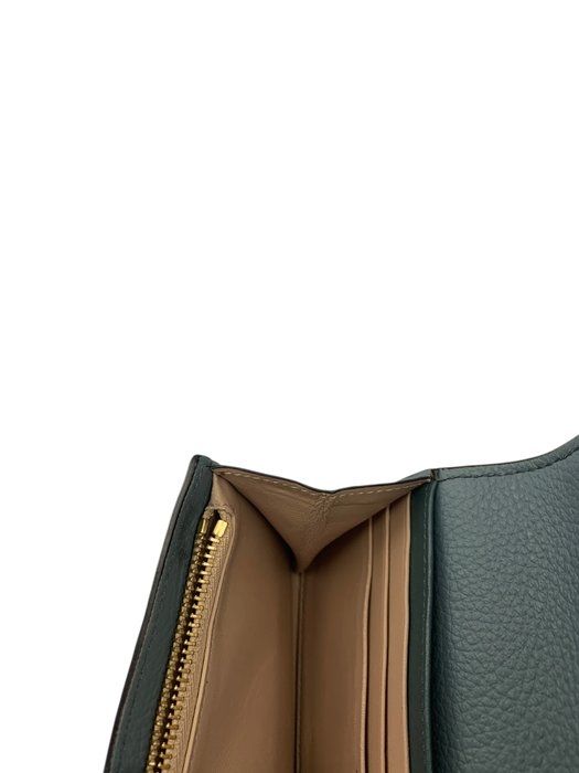 Chloé Alphabet Compact leather Wallet – Green/Khaki Chloé Alphabet Compact leather Wallet – Green/Khaki