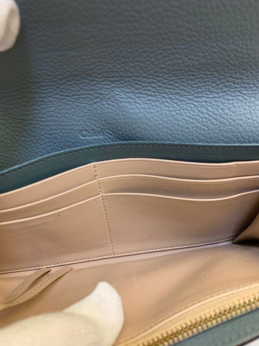 Chloé Alphabet Compact leather Wallet – Green/Khaki Chloé Alphabet Compact leather Wallet – Green/Khaki