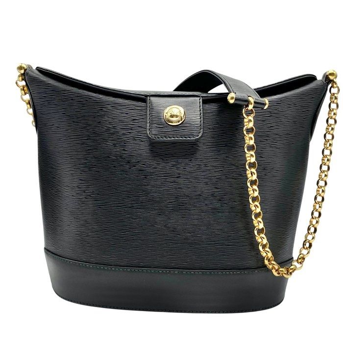 Chloe bucket  Leather bag black