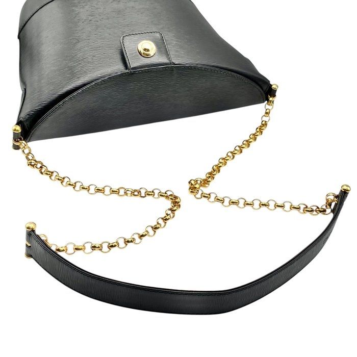 Chloe bucket Leather bag black Chloe bucket Leather bag black