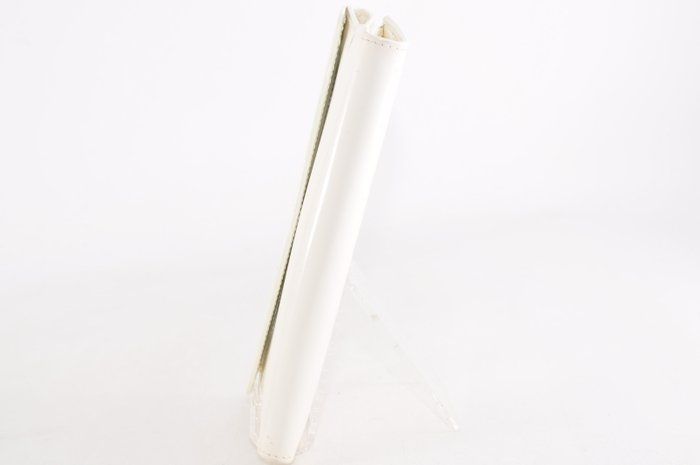 Gucci  Patent leather Bifold wallet  White