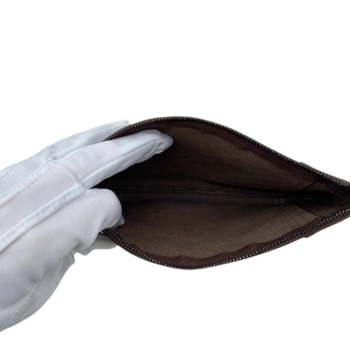 Bottega Veneta Intrecciato Leather Pouch Bottega Veneta Intrecciato Leather Pouch