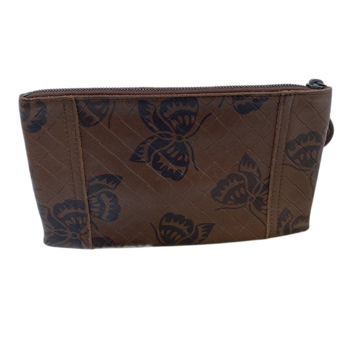 Bottega Veneta Intrecciato Leather Pouch Bottega Veneta Intrecciato Leather Pouch