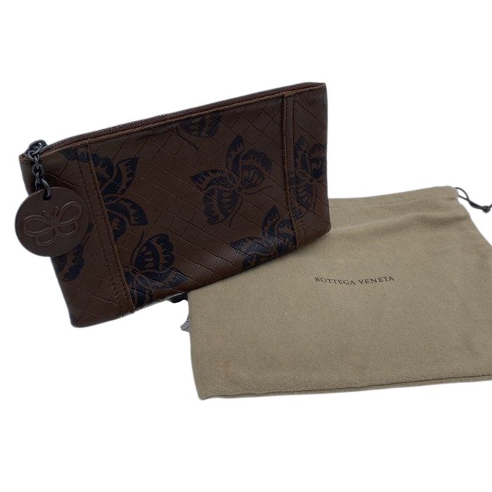 Bottega Veneta Intrecciato Leather Pouch Bottega Veneta Intrecciato Leather Pouch