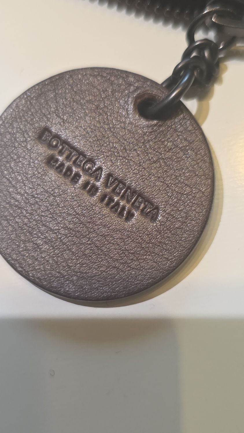 Bottega Veneta Intrecciato Leather Pouch Bottega Veneta Intrecciato Leather Pouch