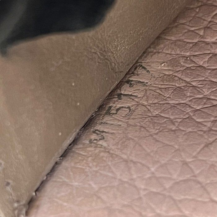 Louis Vuitton Capucines Taurillon Leather Wallet