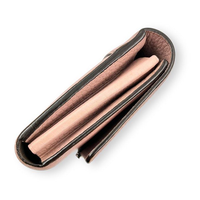 Louis Vuitton Capucines Taurillon Leather Wallet