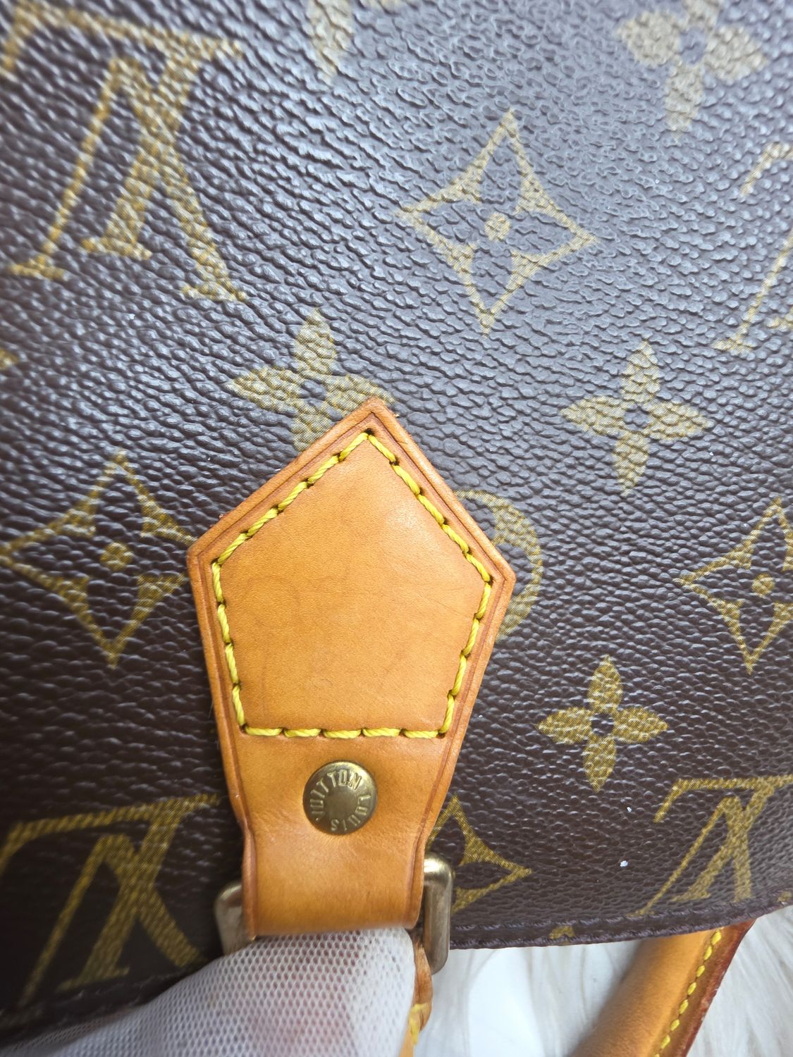 Louis Vuitton Alma Monogram PM