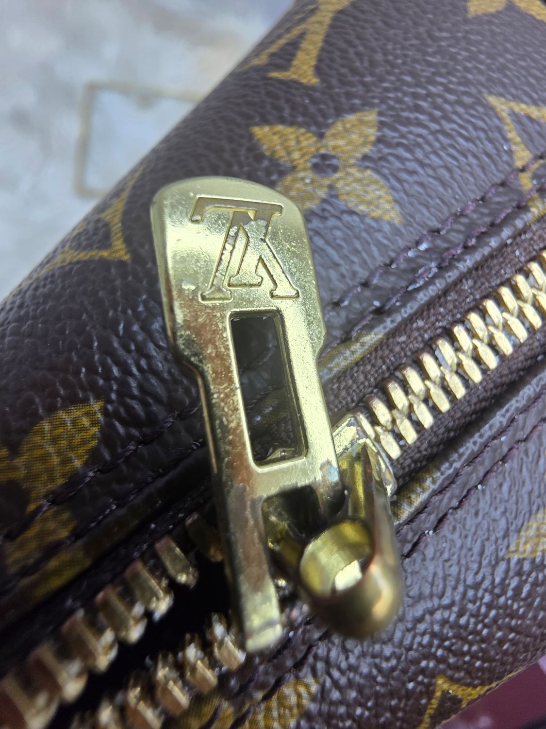 Louis Vuitton Alma Monogram PM
