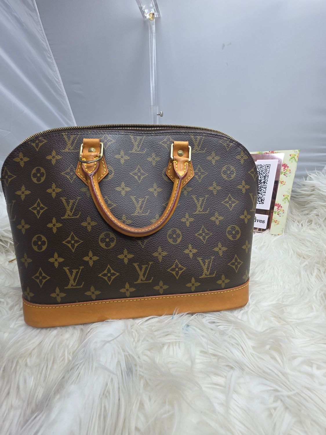 Louis Vuitton Alma Monogram PM