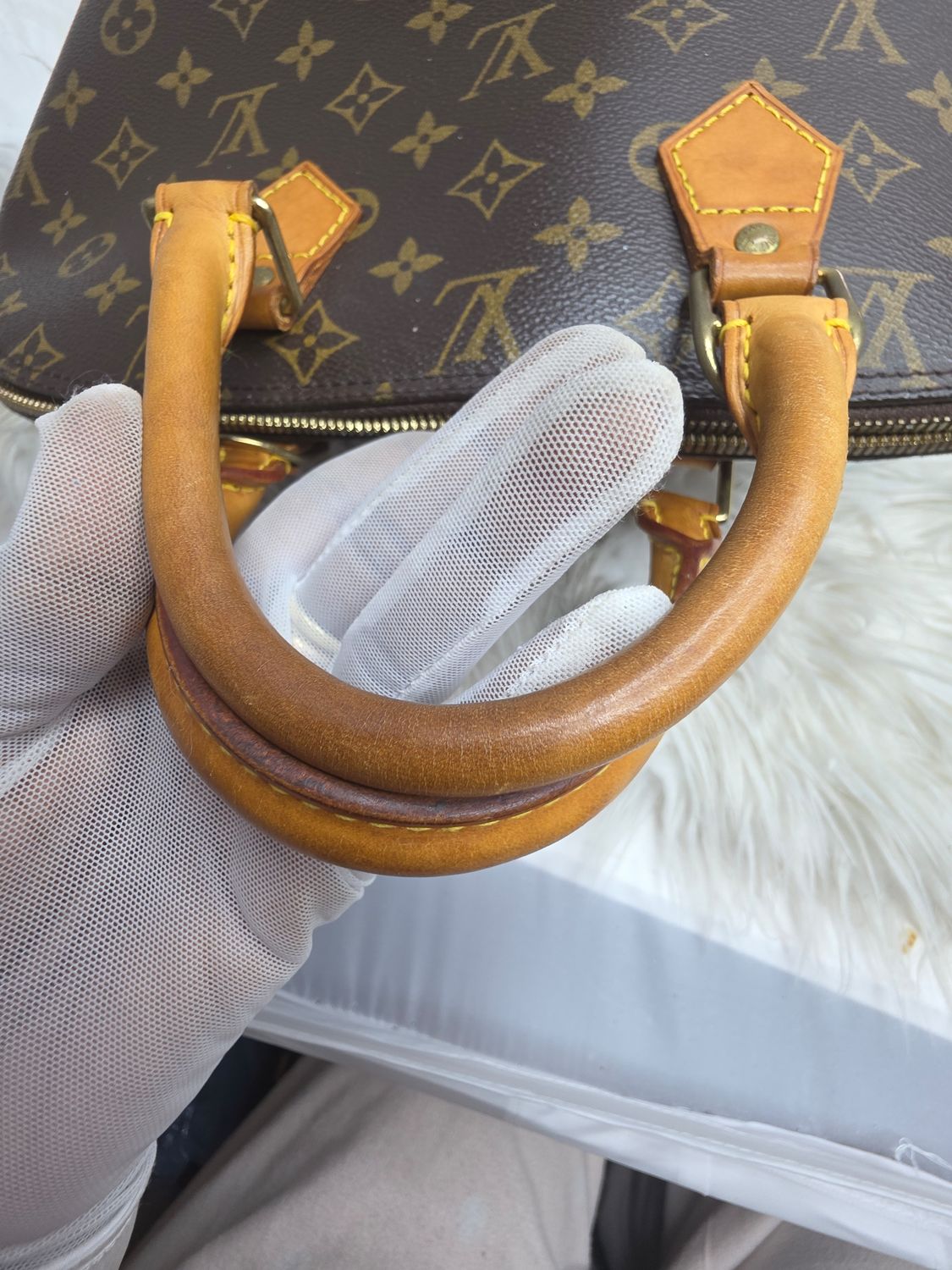 Louis Vuitton Alma Monogram PM