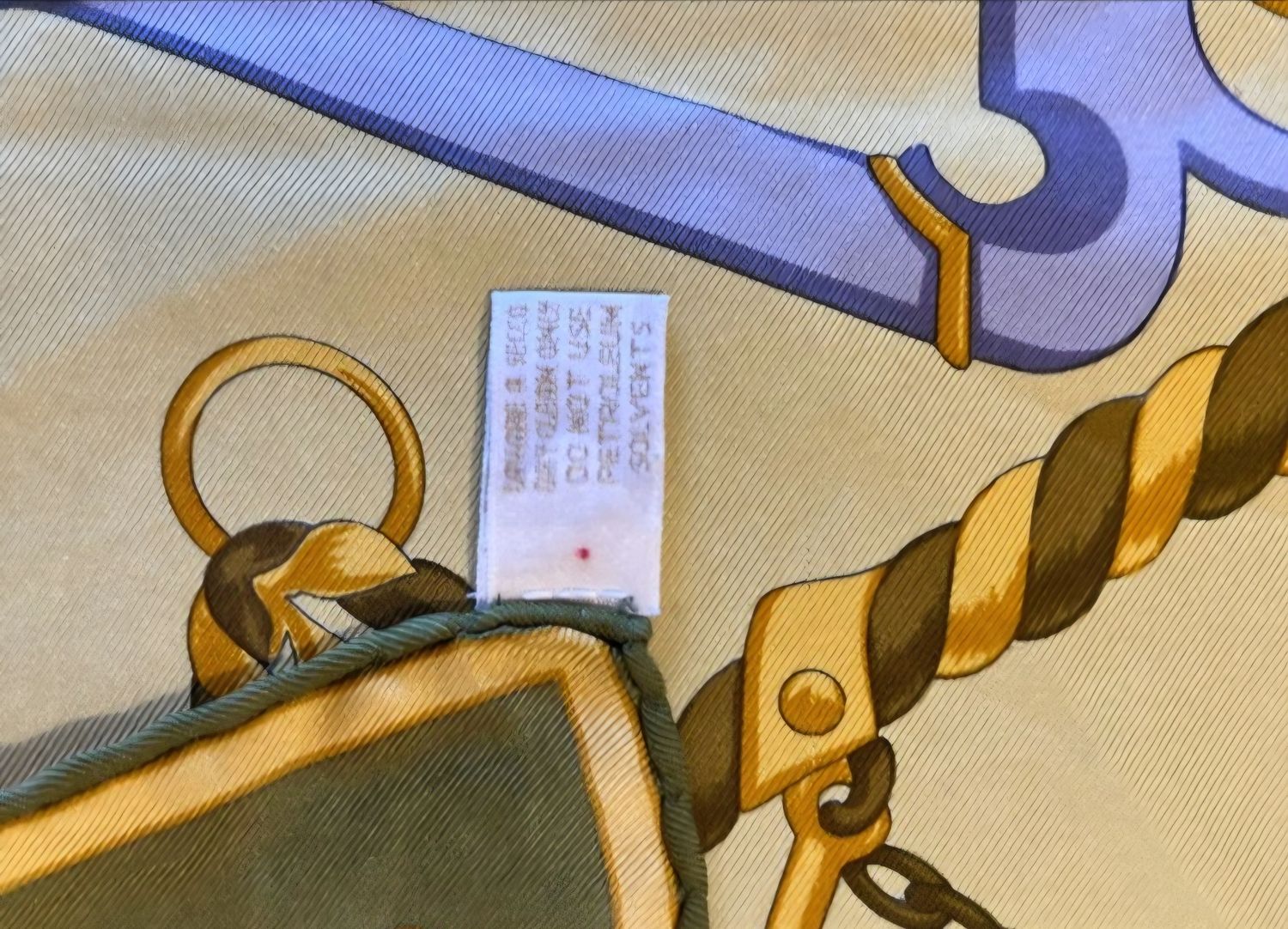 Gucci silk scarf foulard