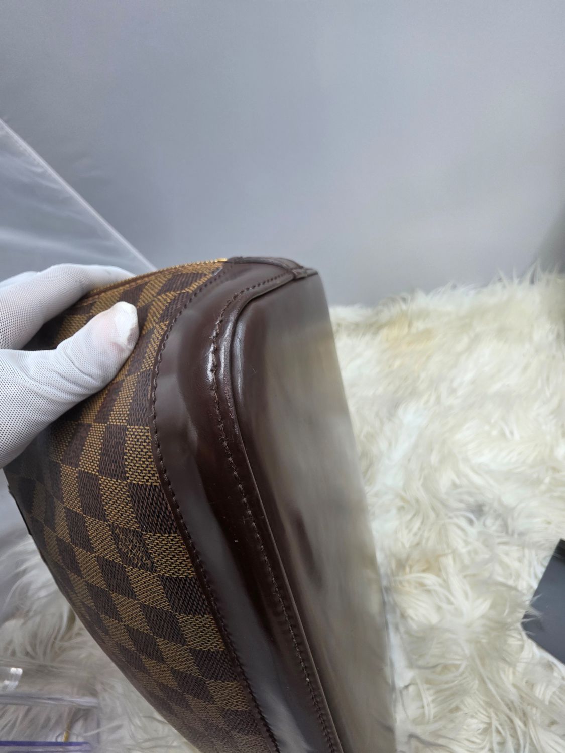 Louis Vuitton Alma Damier Ebene 