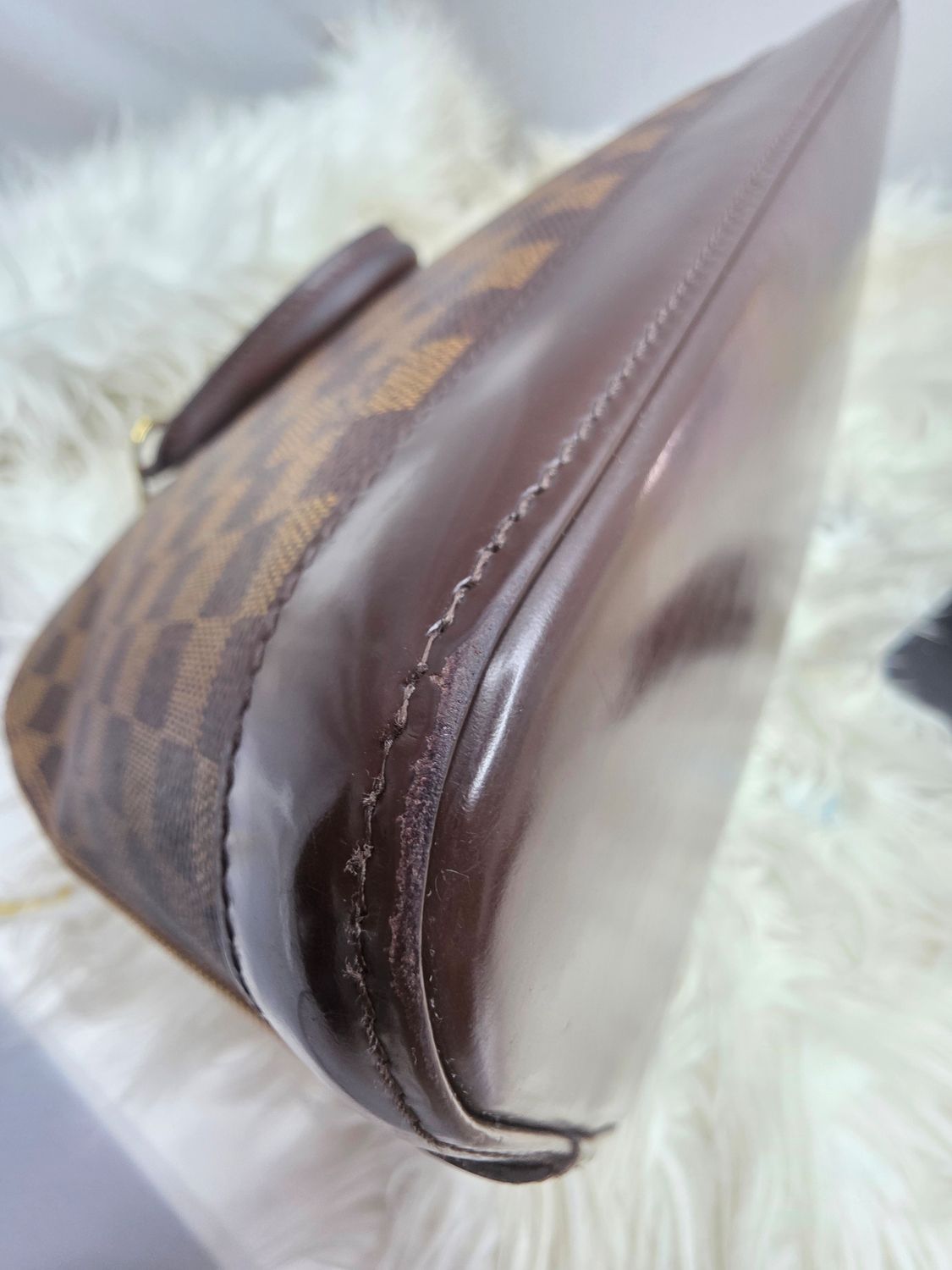 Louis Vuitton Alma Damier Ebene 