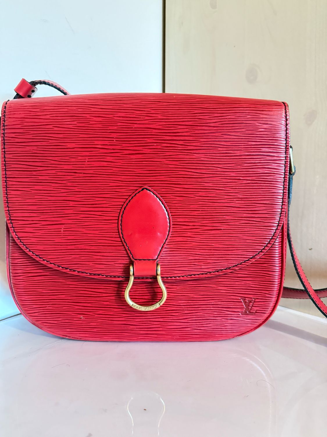 Louis Vuitton red Saint-Cloud Epi leather crossbody bag 