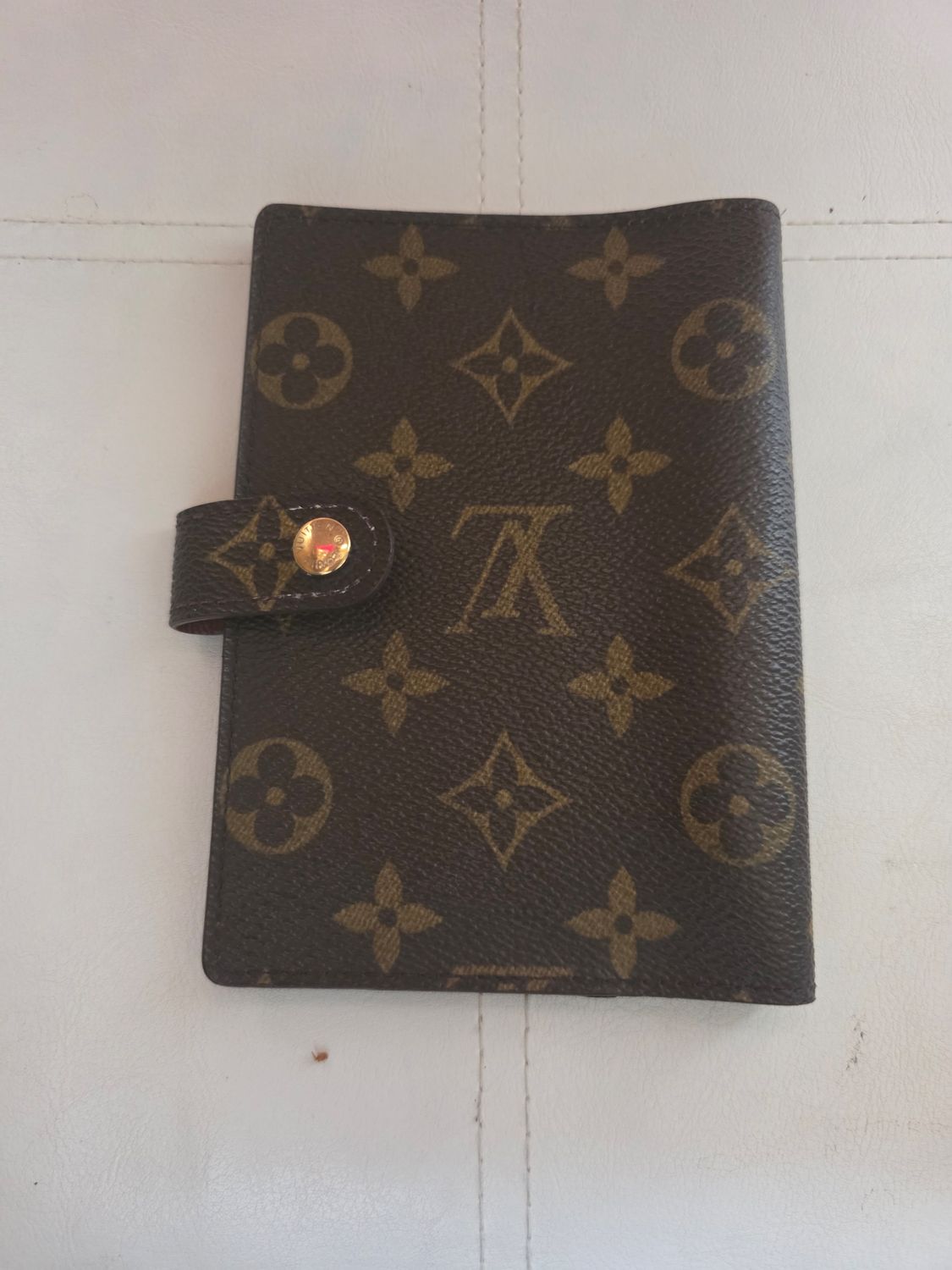 Louis Vuitton Agenda cover monogram 