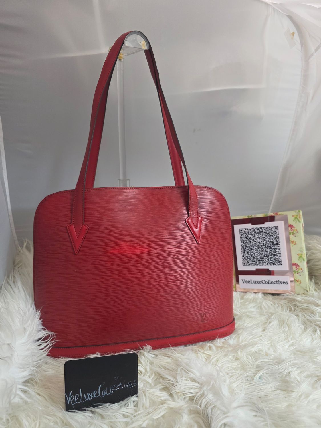 Louis Vuitton Lussac Epi Leather Shoulder Bag | Red