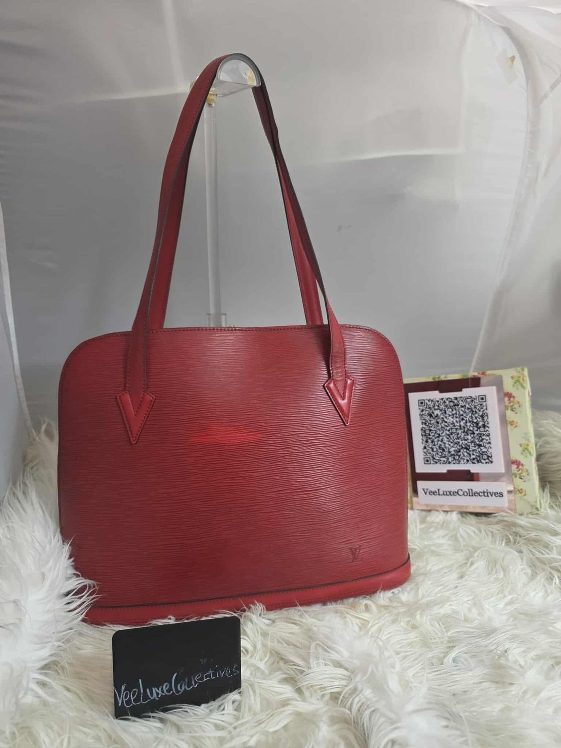 Louis Vuitton Lussac Epi Leather Shoulder Bag | Red