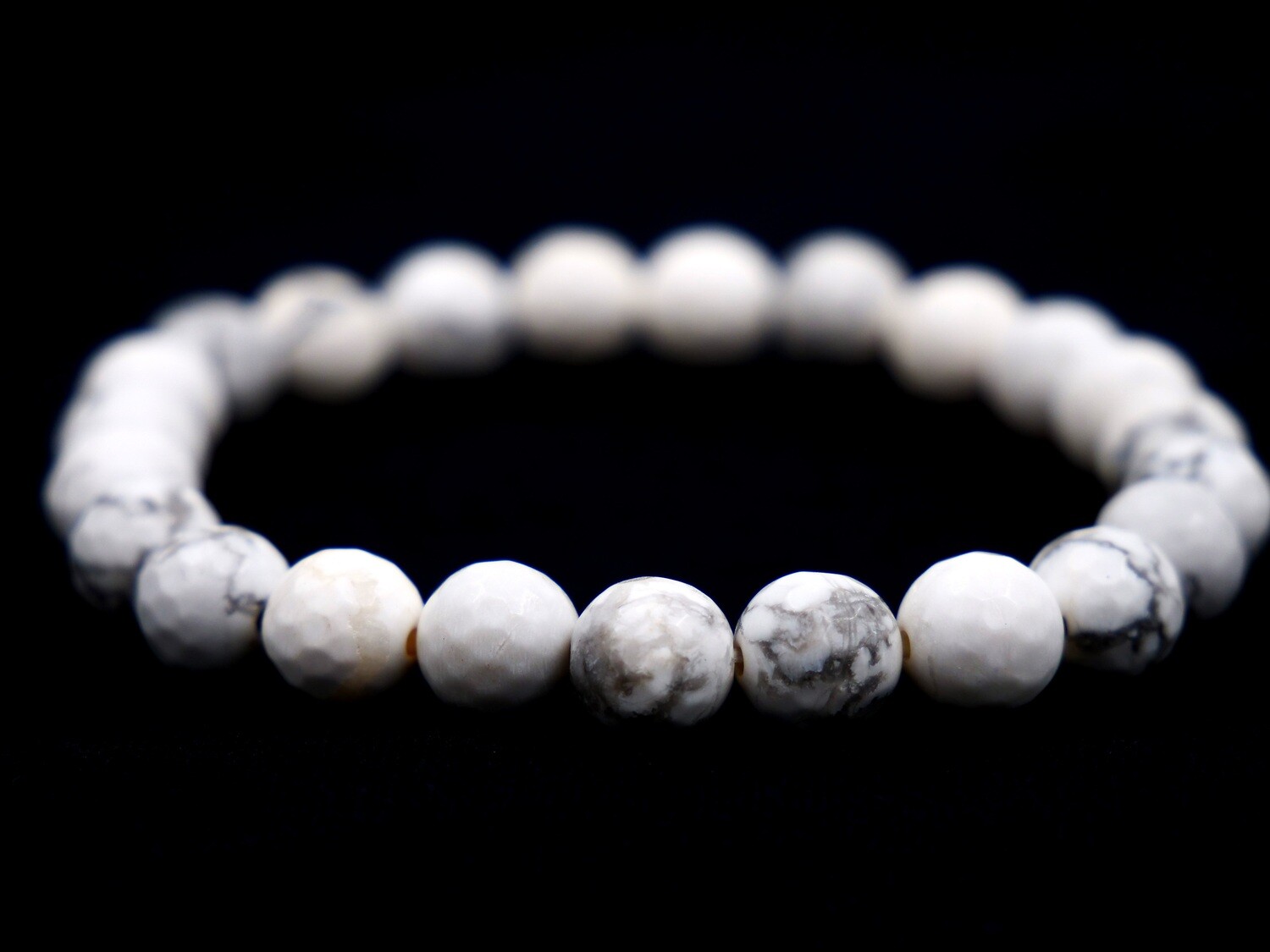 Magnesite Bracelet - 8mm faceted
