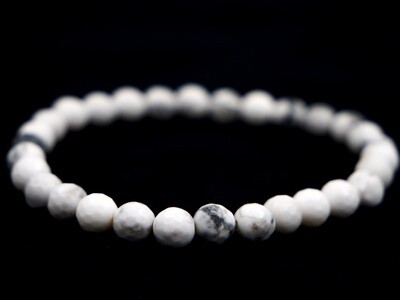 Magnesite Bracelet - 6mm faceted