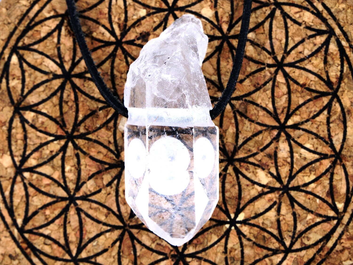 Rock crystal point (quartz) - Drilled stone pendant