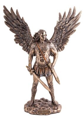 St. Michael synthetic resin, 27,5 cm
