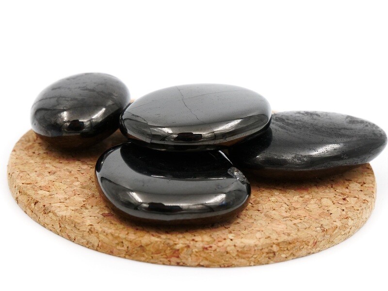 Jet - Tumbled Stone