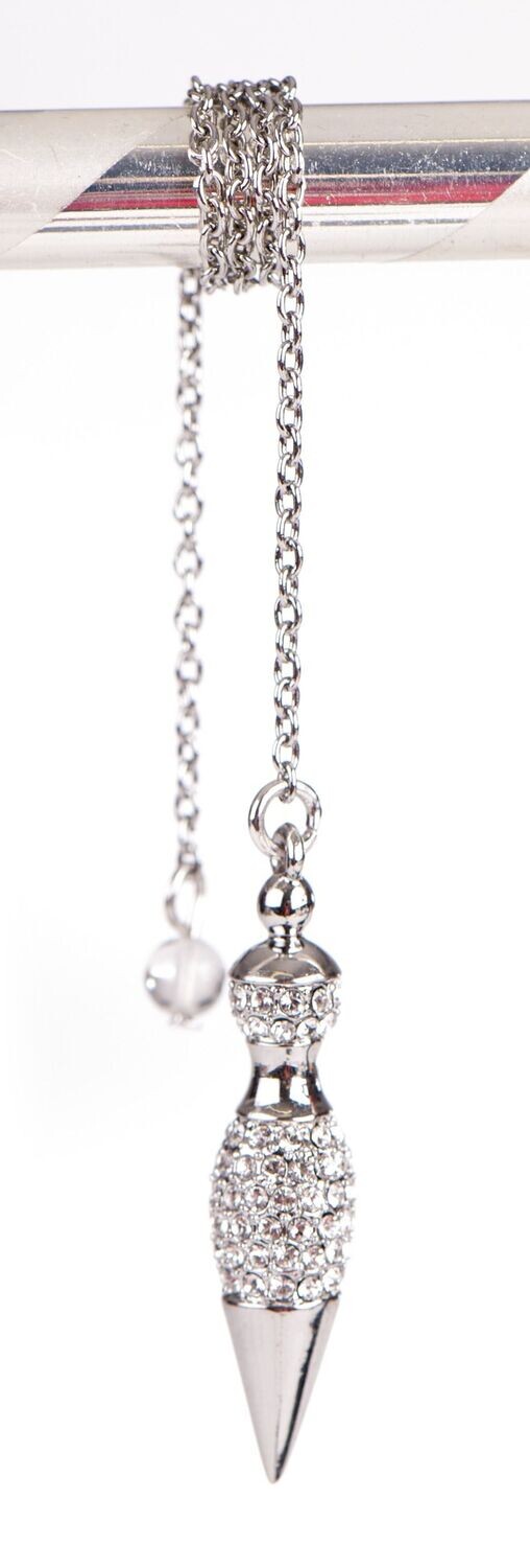 Fairy pendulum with crystals