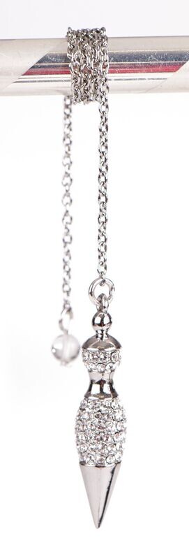 Fairy pendulum with crystals